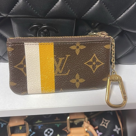 Lv Grooms cles key holder wallet in good condition - Picture 6 of 11